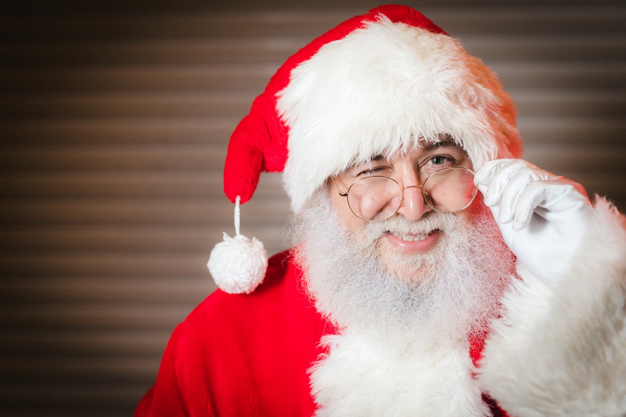 PAPAI NOEL CHEGA EM GRANDE ESTILO AO CIRCO MÁGICO  DO SHOPPING DEL REY