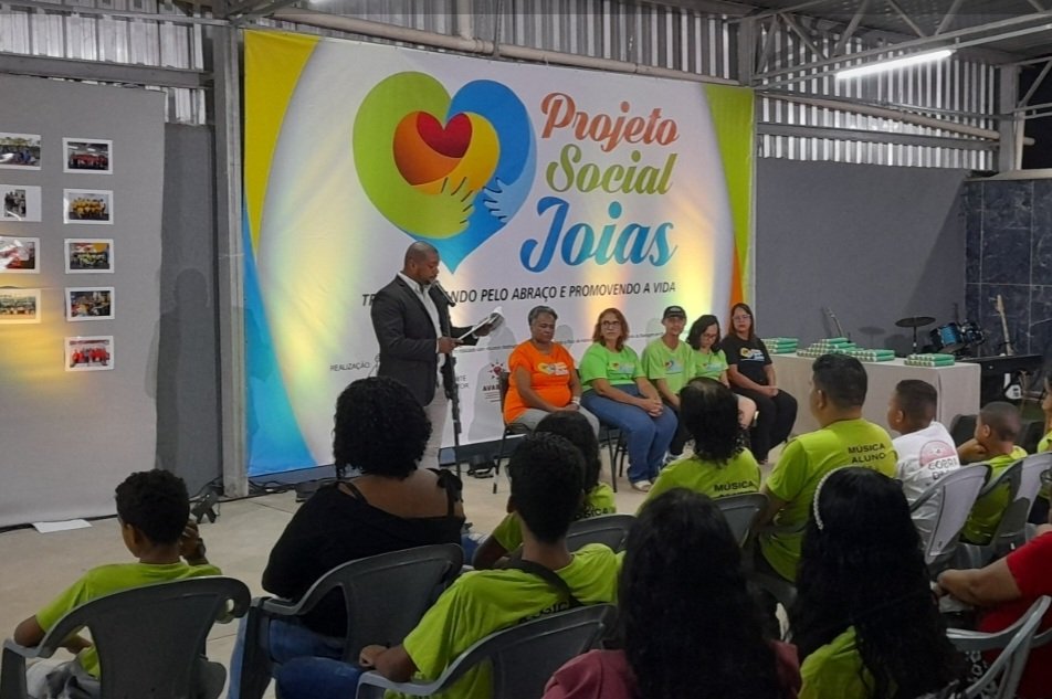 Projeto Social Joias: pasta de “Música” forma 67 alunos na 2ª etapa