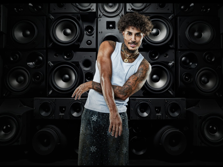 Após confirmar o show do Panda, Réveillon Iate 2026 anuncia Livinho para a virada de ano em BH