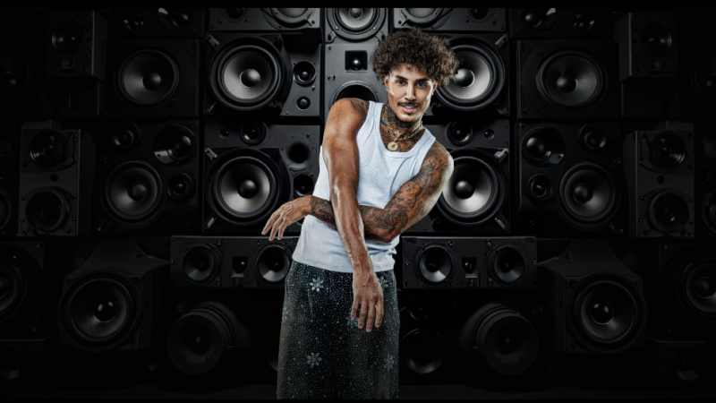 Após confirmar o show do Panda, Réveillon Iate 2026 anuncia Livinho para a virada de ano em BH