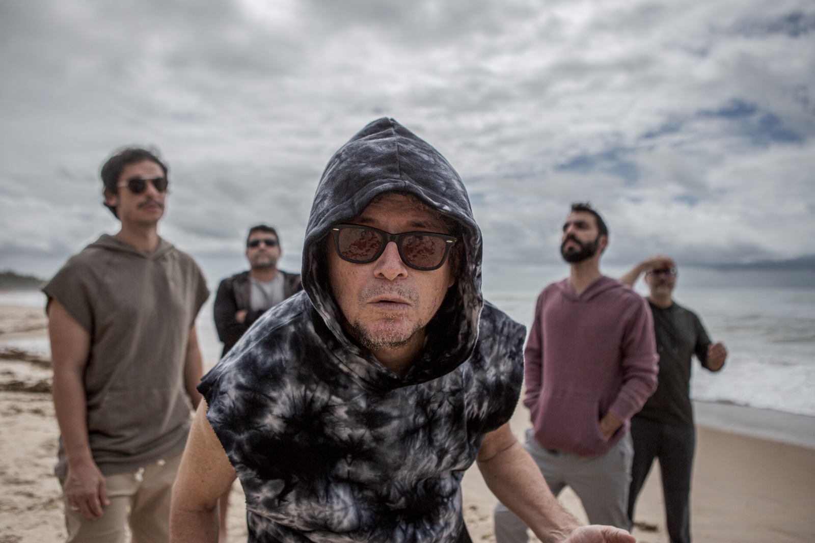 Mundo Livre S/A, Sotam, NandaTsunami, A Outra Banda da Lua e Lamparina são os novos nomes do Festival SENSACIONAL! 2026