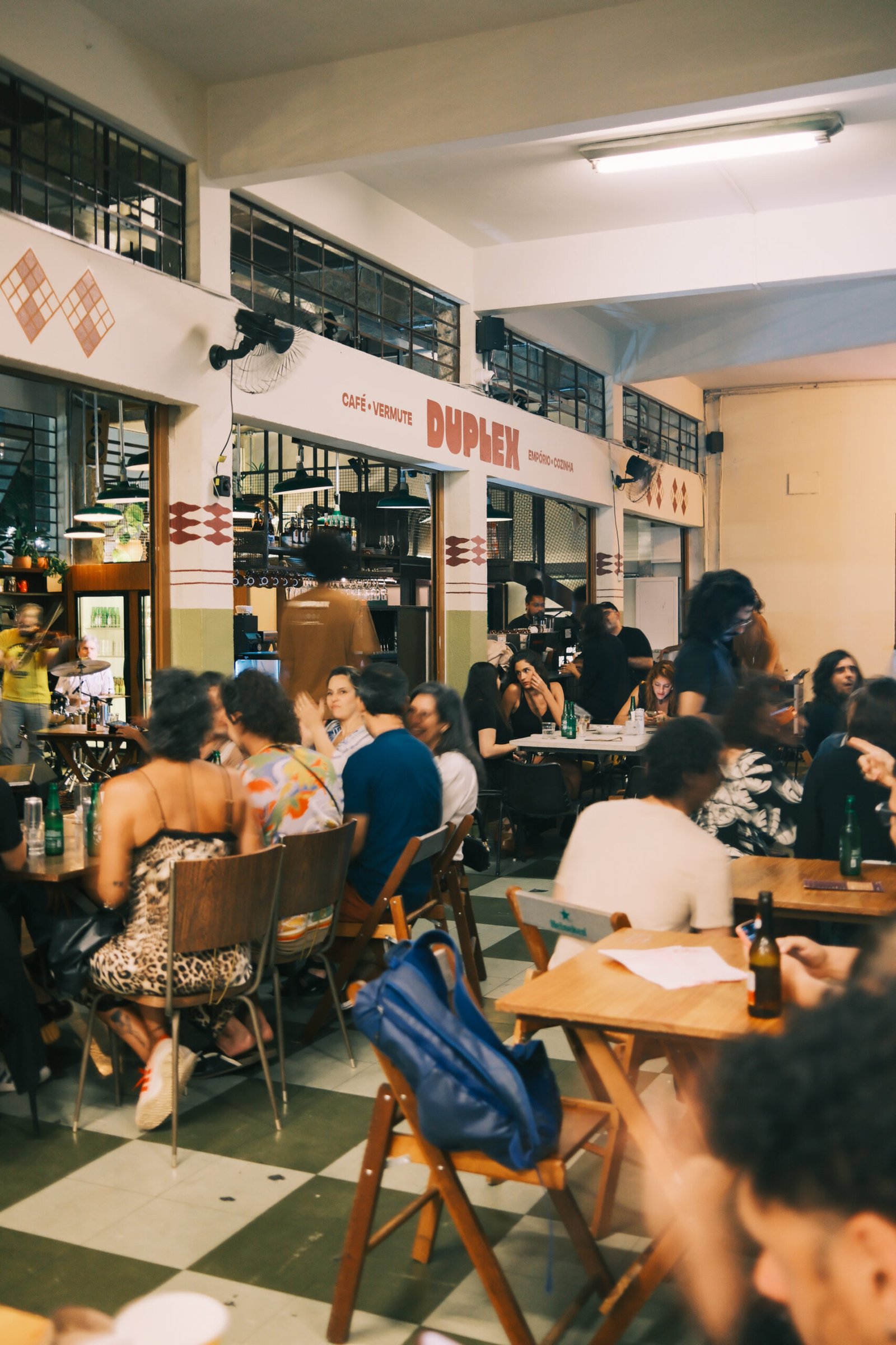 NOIZE Record Club promove troca de discos de vinil no Duplex, no dia 28 de maio