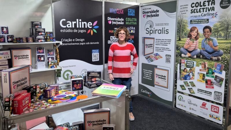 Após sucesso em São Paulo, designer mineira Carline Patrícia lança jogo educativo sobre sustentabilidade em BH